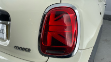 MINI Hatchback 1.5 Cooper II 3dr Petrol Hatchback